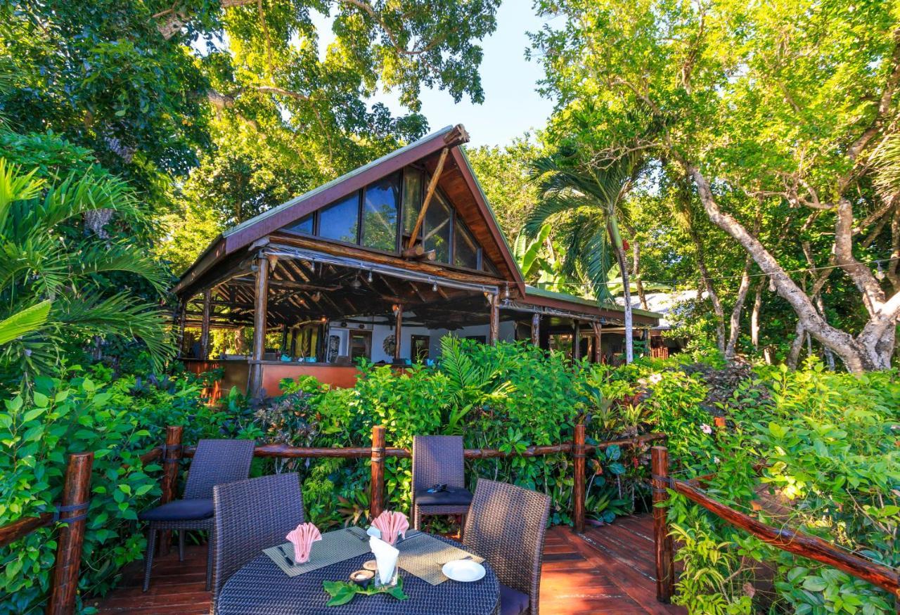 סאבוסאבו Savasi Island Resort מראה חיצוני תמונה