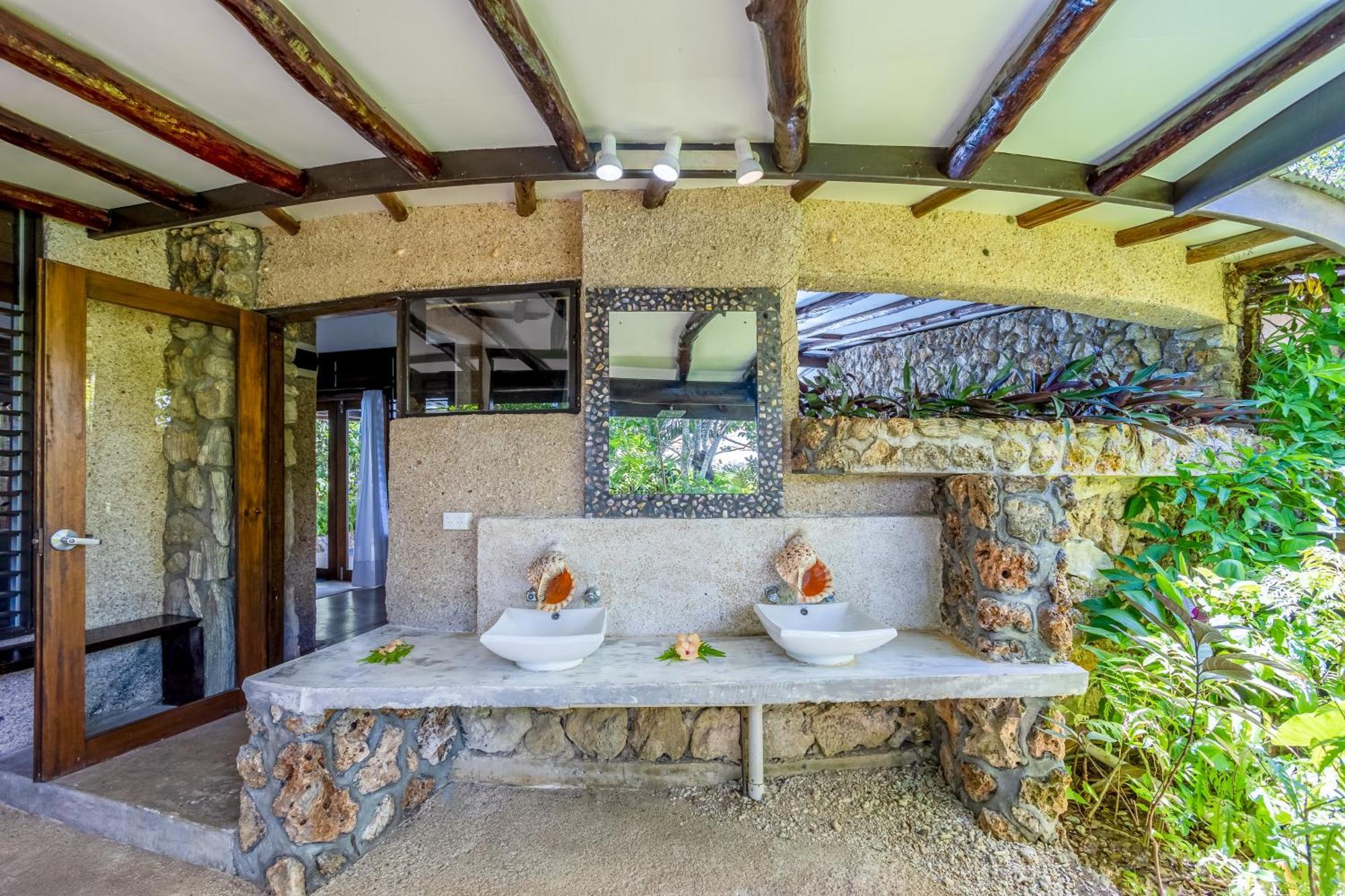 סאבוסאבו Savasi Island Resort חדר תמונה